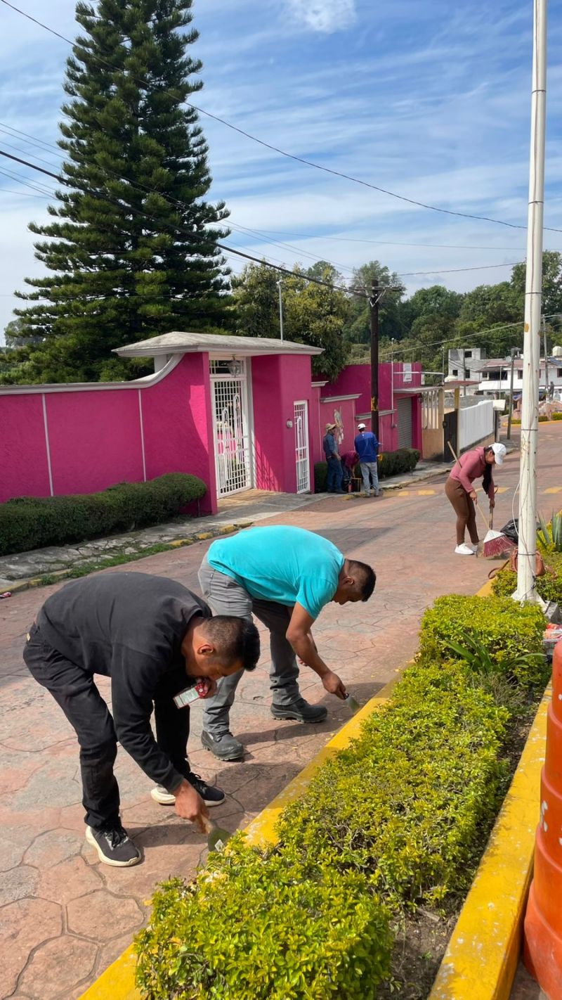 Realizan faena comunitaria para mejorar la imagen urbana del municipio