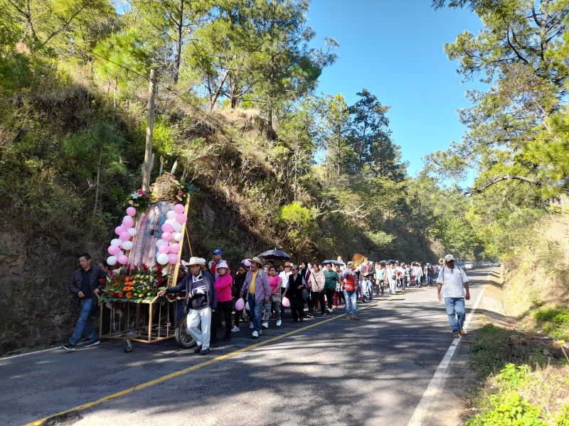 Acompaña el Ayuntamiento la peregrinación de la Virgen de Guadalupe